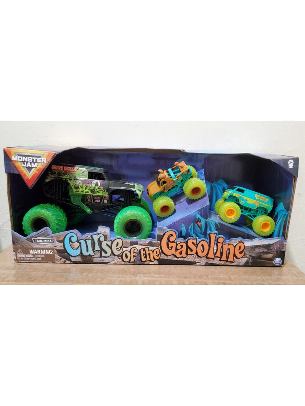 Monster Jam Curse of the Gasoline Set Grave Digger Scooby Doo Spin Master